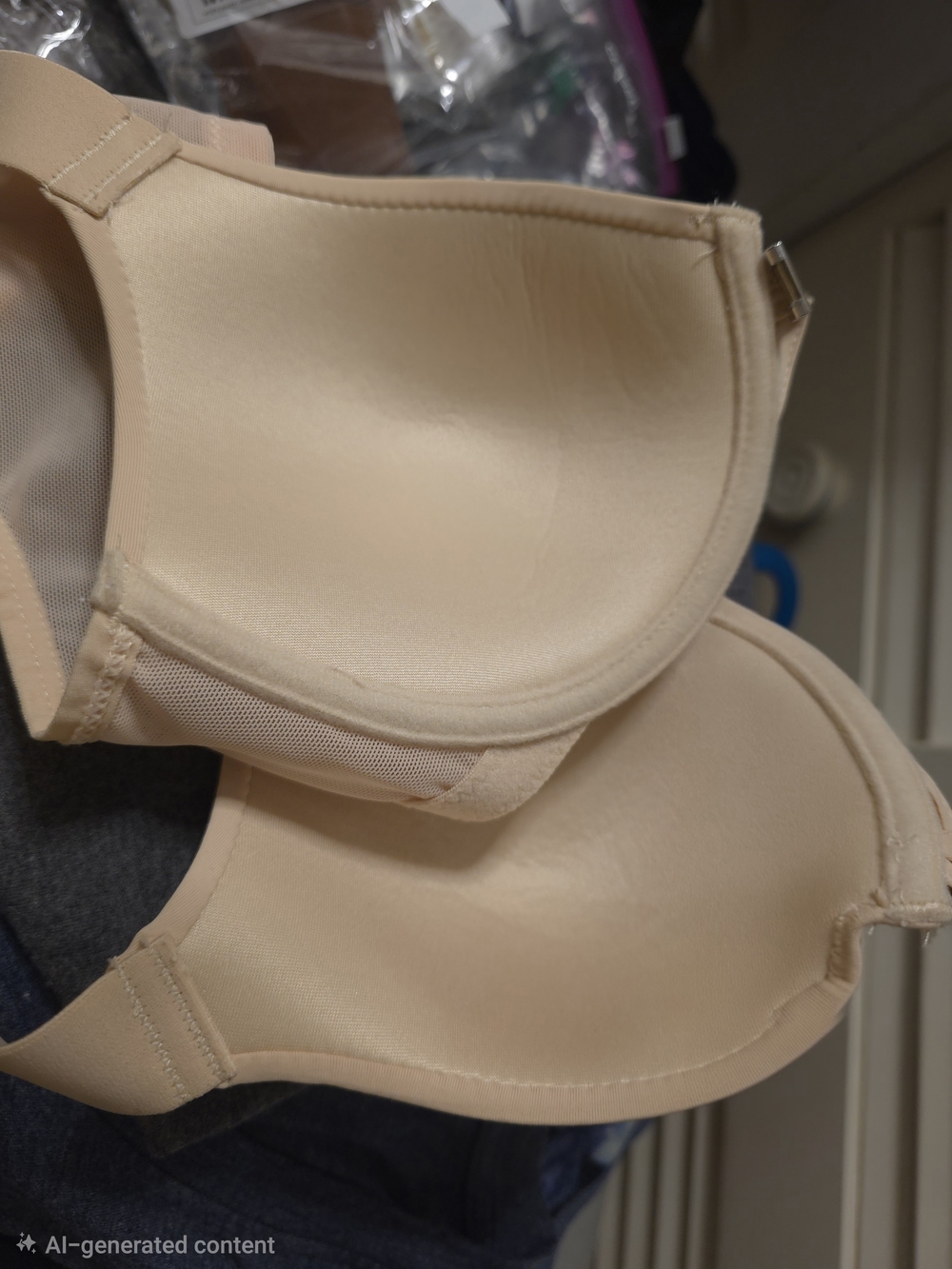 Front-Close Racerback T-Shirt Bra - Picture 4 of 7